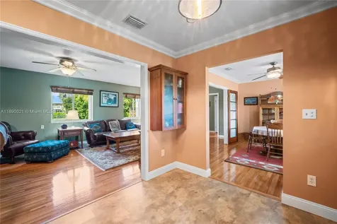 16530 SW 232nd Street Miami FL 33170