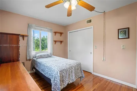 16530 SW 232nd Street Miami FL 33170