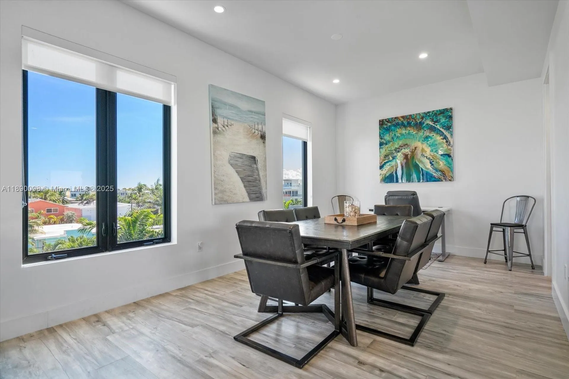 332 Balboa Street Hollywood FL 33019