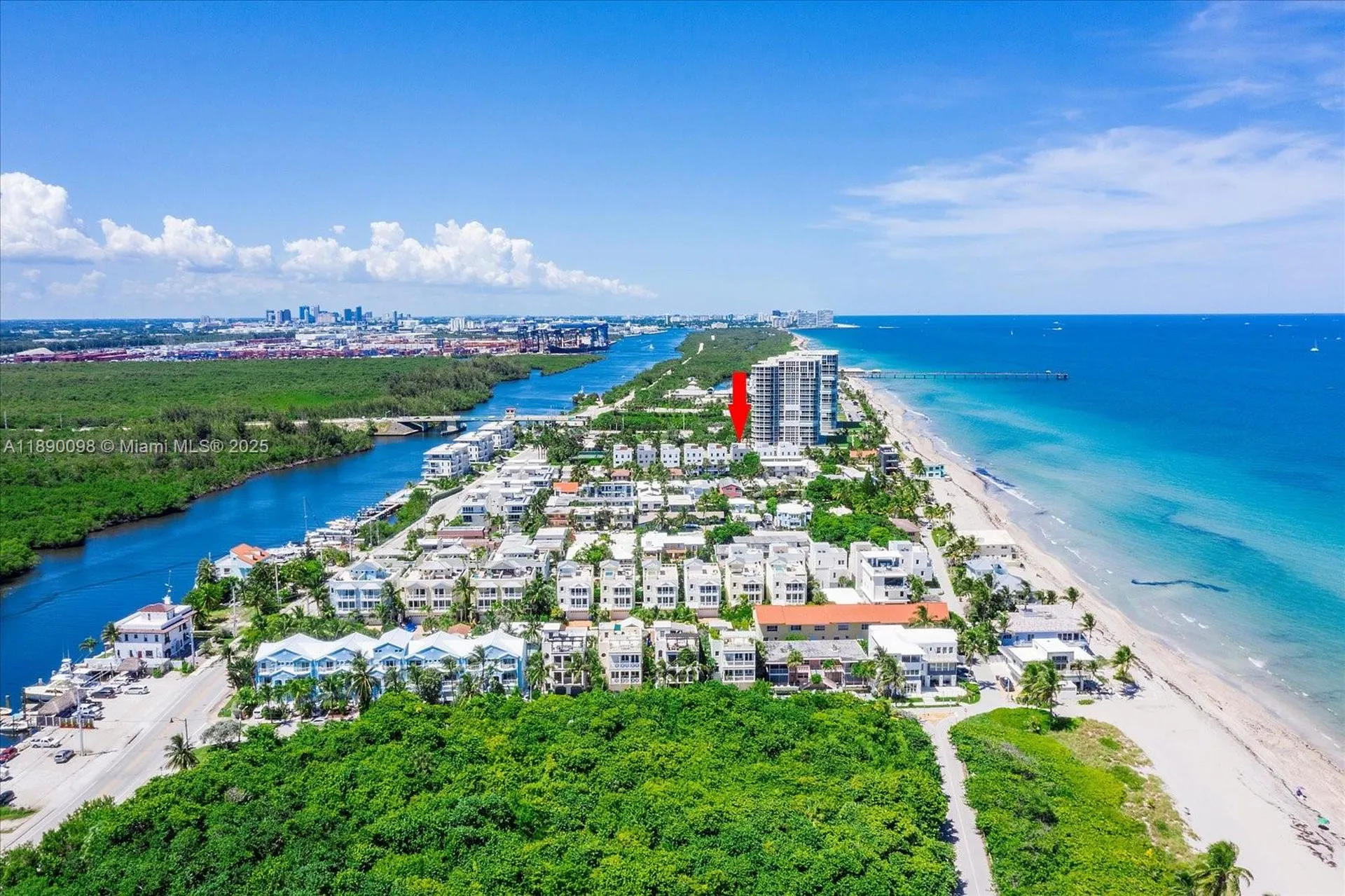 332 Balboa Street Hollywood FL 33019