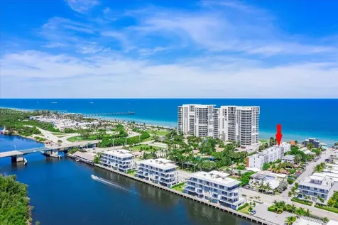 332 Balboa Street Hollywood FL 33019