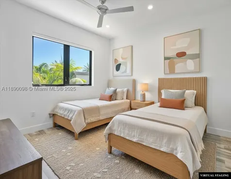 332 Balboa Street Hollywood FL 33019