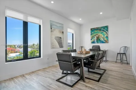 332 Balboa Street Hollywood FL 33019