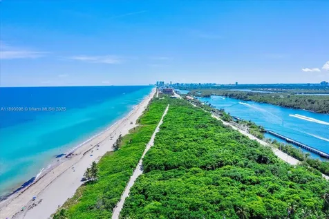 332 Balboa Street Hollywood FL 33019