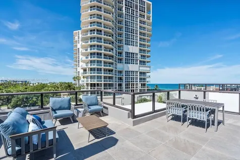 332 Balboa Street Hollywood FL 33019