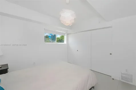 945 Jefferson Avenue Miami Beach FL 33139