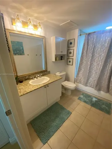 19501 W Country Club Drive Aventura FL 33180