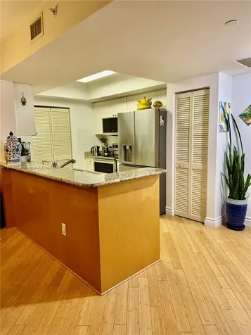 19501 W Country Club Drive Aventura FL 33180