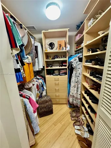 19501 W Country Club Drive Aventura FL 33180