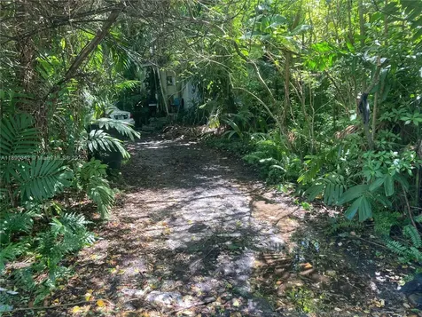 6600 SW 64th Court South Miami FL 33143
