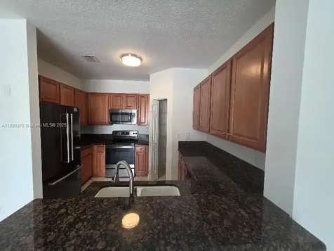 11525 NW 71st Street Doral FL 33178