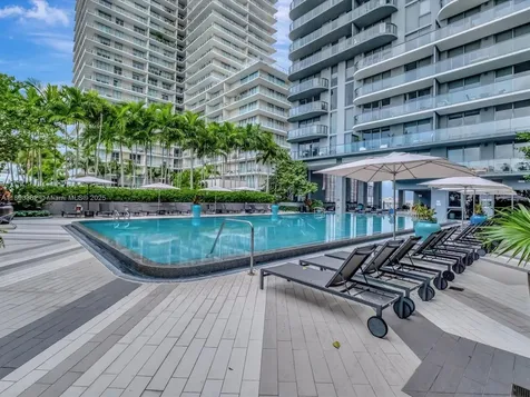 121 NE 34th Street Miami FL 33137
