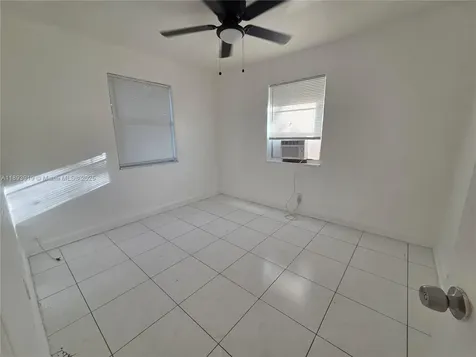 2135 Plunkett Court Hollywood FL 33020