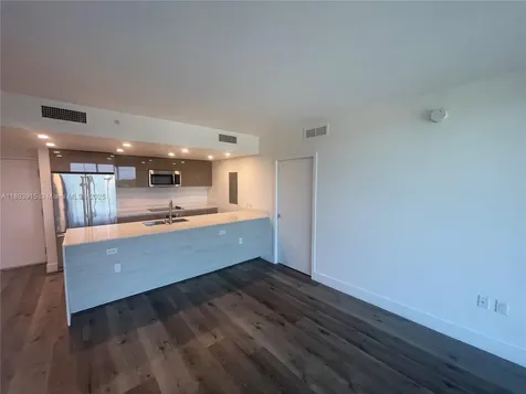 13800 Highland Drive North Miami Beach FL 33181