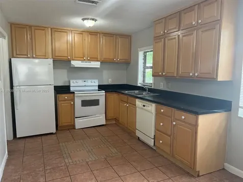 6359 SW 1st Street Margate FL 33068