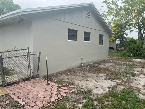 6359 SW 1st Street Margate FL 33068