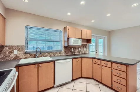 9802 N Military Trail Palm Beach Gardens FL 33410