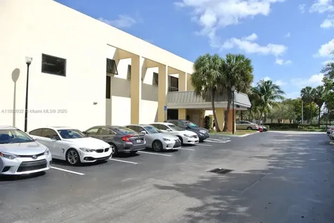 3800 W Broward Boulevard Plantation FL 33312