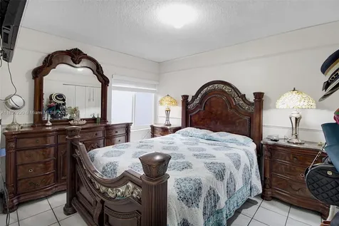 13246 SW 9th Terrace Miami FL 33184