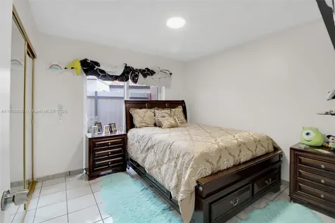 13246 SW 9th Terrace Miami FL 33184