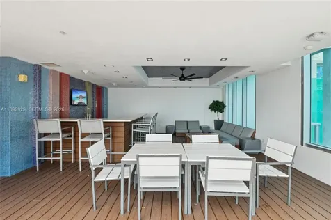 55 SE 6th Street Miami FL 33131