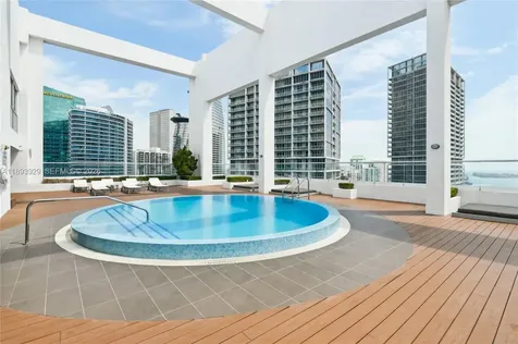 55 SE 6th Street Miami FL 33131