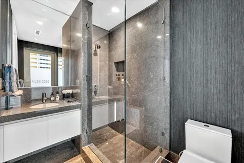 17901 Collins Avenue Sunny Isles Beach FL 33160