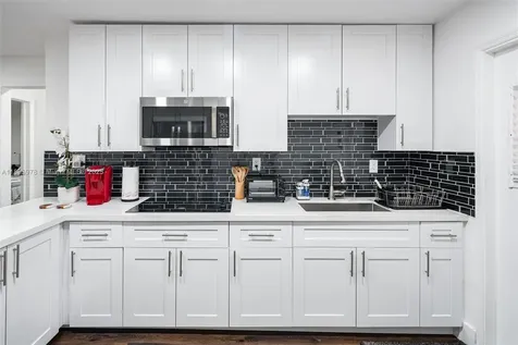 1371 NE 110th Terrace Miami FL 33161