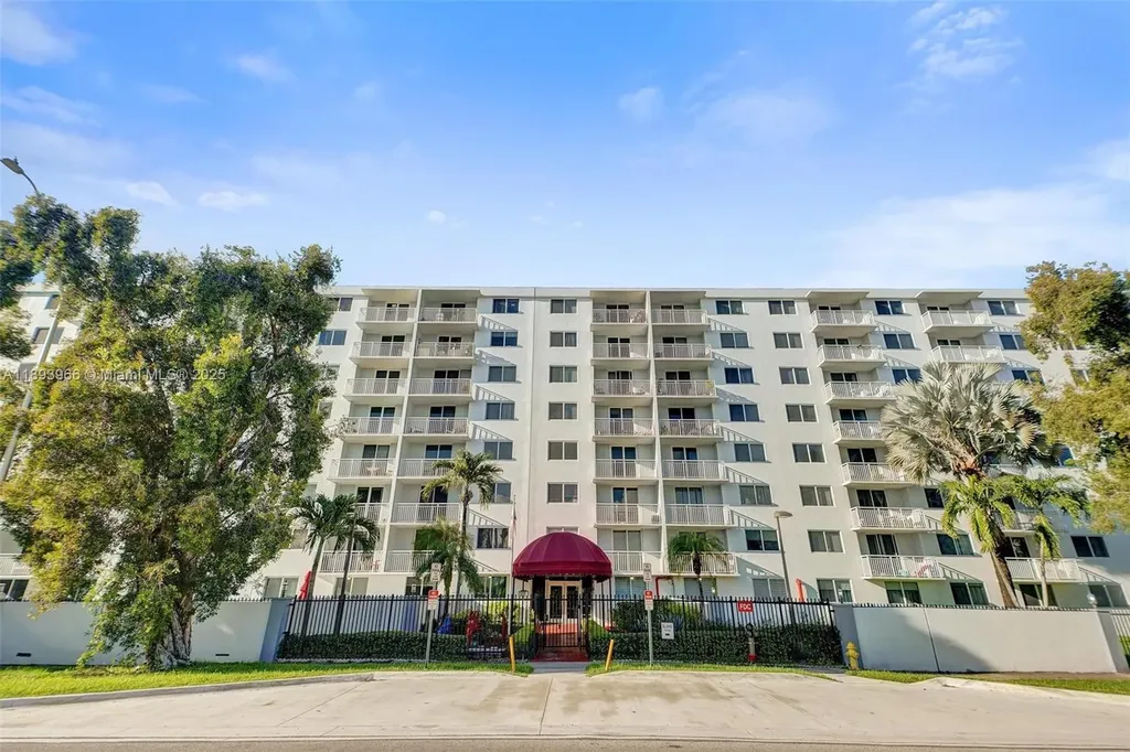 1251 NE 108th Street Miami FL 33161