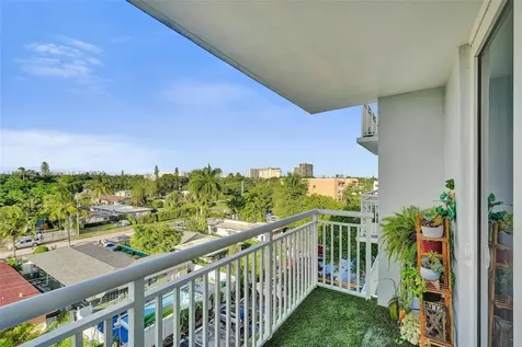 1251 NE 108th Street Miami FL 33161