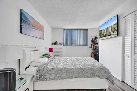 1251 NE 108th Street Miami FL 33161
