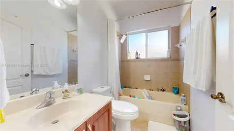 1922 SE 22nd Court Homestead FL 33035