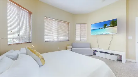 1922 SE 22nd Court Homestead FL 33035