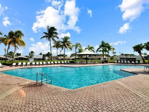 1922 SE 22nd Court Homestead FL 33035