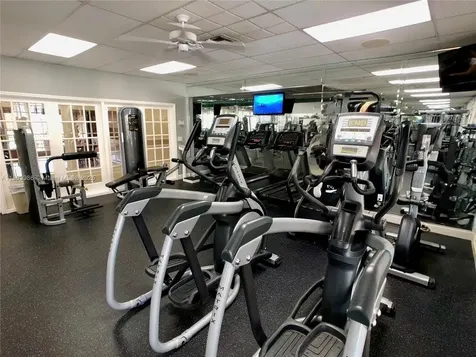 1922 SE 22nd Court Homestead FL 33035