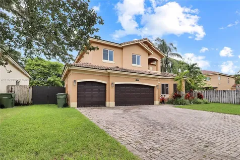 1922 SE 22nd Court Homestead FL 33035