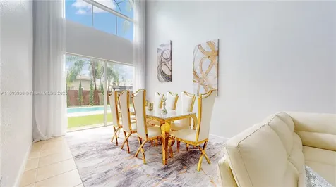 1922 SE 22nd Court Homestead FL 33035