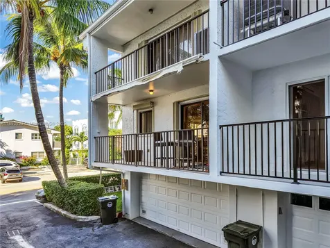 10090 Bay Harbor Terrace Bay Harbor Islands FL 33154