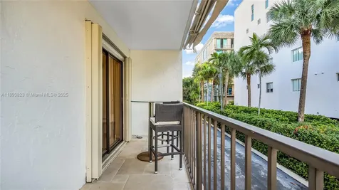 10090 Bay Harbor Terrace Bay Harbor Islands FL 33154