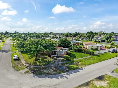 14500 Jackson Street Miami FL 33176