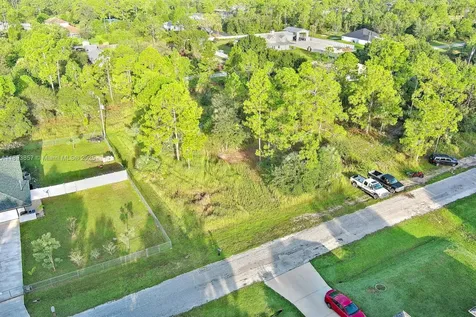 1407 Mckinley Avenue Lehigh Acres FL 33972