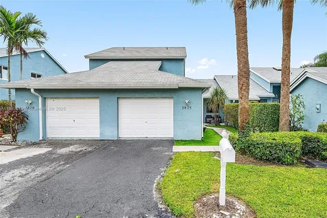3875 Island Club W Lantana FL 33462