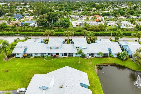 3875 Island Club W Lantana FL 33462