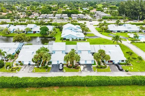 3875 Island Club W Lantana FL 33462