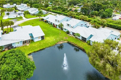 3875 Island Club W Lantana FL 33462