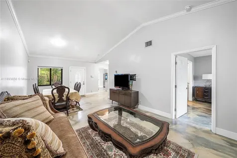 3875 Island Club W Lantana FL 33462