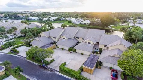 17081 Waterbend Drive Jupiter FL 33477