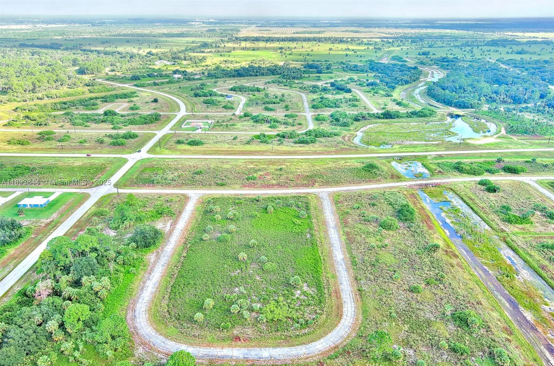 121 Ardmore Circle Other City - In The State Of Florida FL 33935