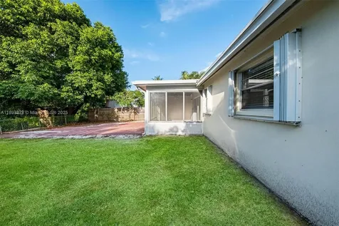 3589 Island Road Palm Beach Gardens FL 33410