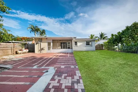 3589 Island Road Palm Beach Gardens FL 33410